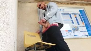 Jerk off on the station platform remi06cam4