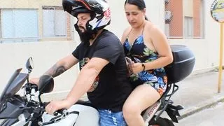 unknown bitch pays transportation in a very nice way - porn in Spanish