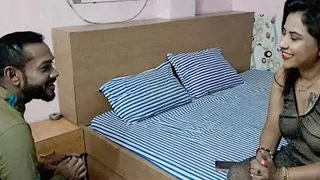 INDIAN FAMOUS ACTRESS TINA DOESN’T RESIST AND GETS FUCKED BY FAN’S BIG COCK