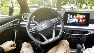 Blonde babe give handjob in a highly frequented parking lot next to the street :P – really risky !