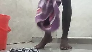 Live naked bath in bathroom aao jao jaldi