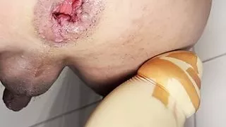 Keeping my hole stretched