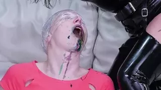 Strapon fuck – BDSM teen