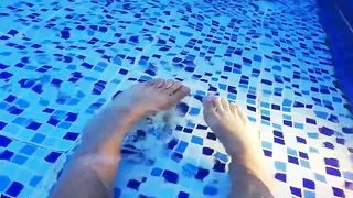 Foot fetish in a big pool
