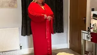 Huge tits and belly BBW Milf baths and masturbates
