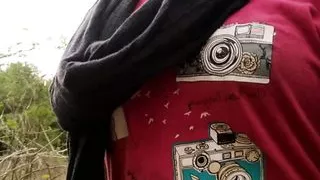 Desi bhabhi ko devar ne khet me lekar choda