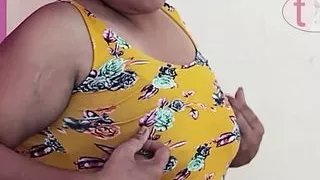 Sexy Rupa on the show - solo seduction