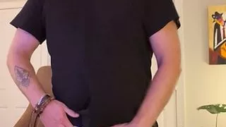 Love my new leggings, big balls feeling comfy and sexy