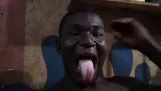 J'attends touts un recruteur d'acteu