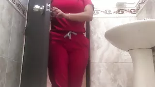 Nurse sends me hot videos on whatsapp