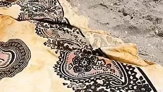 Gemy in vacanza si masturba in spiaggia