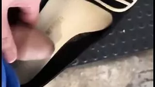 cum famous brand black flats  shoes