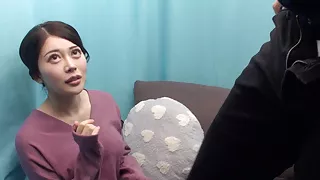 Real Pick-Up! Straight from the Tokai farms! Super amateur gets eaten out and cums all over the place! Cums from fucking