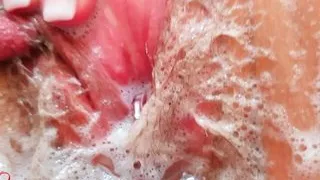 JuicyDream - Wet games in the bathtub 3 - pussy and foam