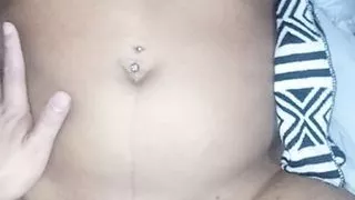 Meti a rola na buceta da morena