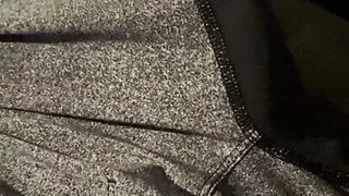 Von einem älteren Paar erwischt, das neben mir geparkt hat