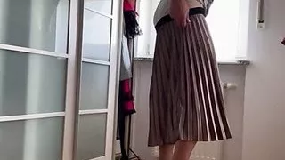 REdy for taking me out! My Outfit for going out for Dinner Date