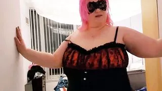 Busty baby for daddy in her pretty lingerie