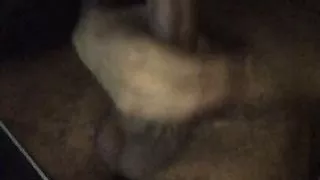 Bigdickstoner710  : Watch me and cum