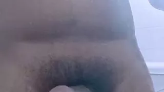 Tanzender Schwanz Indischer Junge