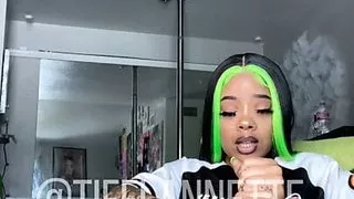 Tiffany Lannette Using New Sextoy