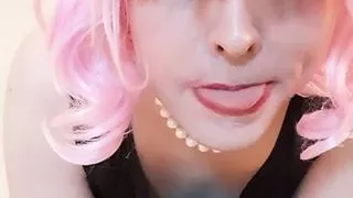 Sissy fun with dildos