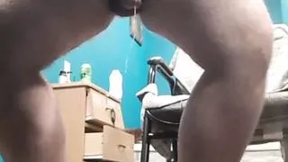 You can’t tell where the precum ends and the cum begins