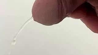 Slow pissing young Big Cock – Bareback gay boy