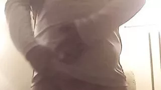 Anna Geisha loves to strip