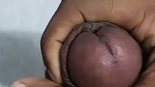 Hand job on bathroom cumout show