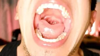 Very very big mouth fetish