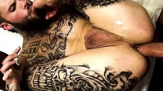 Fit Tattooed Slut Hatler Gurius Throat Fucked & Barebacked By Daddy