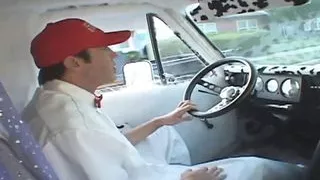 Aubrey Adams teen bionda viene scopata dall uomo dei gelati