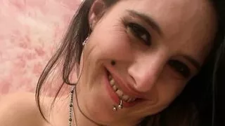 Bridgette Powell with a toys and in the mouth and in the ass