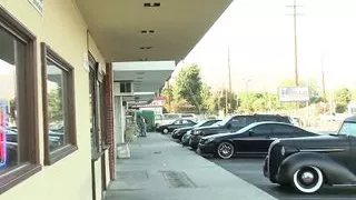 Busty blonde Mellanie Monroe gives a blowjob and gets fucked