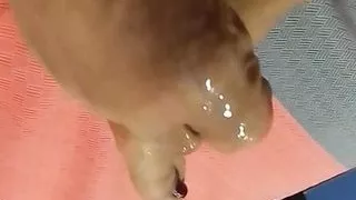 Meine Füße arbeiten und sperma