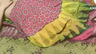 In the rainy night, I kissed my sister-in-law fiercely. Indian hot girl, Indian desi girl, sister in law's pussy