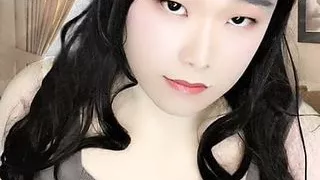 I Am Dina!! Welcome Me Back. Shemale Ladyboy Masturbates