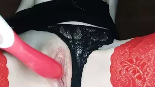 Creamy Close-Up Orgasm