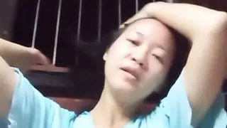 Asian Girl is horny and lonely – homemade video 6