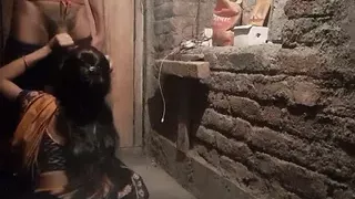 DESI HOUSEWIFE – BLOWJOB AND SEX WITH HER DEVAR (HINDI )