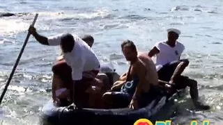 Small tits blonde loves anal group sex at the beach