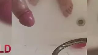 Spy Security Guard shower , and cum