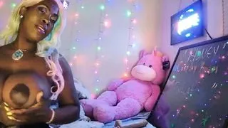 Honey Cosplay - Pink Cat – She Shows Off Her Tasty Round Boobies