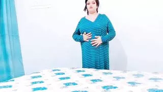 British Sexy Young Bbw Girl Showing Big Tits