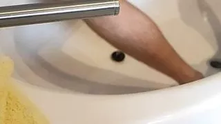 Had To Pee Thought I'd Try It In A Toy But I'm Wrong, I Shook It Well In The End