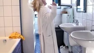 Felicitas takes the cock