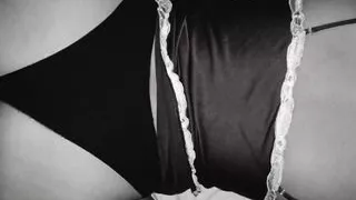 My wife shaking her ass