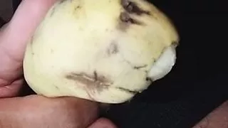 Sag mir, welche der beiden Bananen du magst, welche deine Vorliebe ist