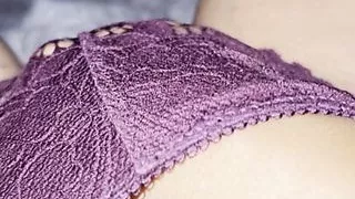 Horny Moroccan girl masturbating in her bed